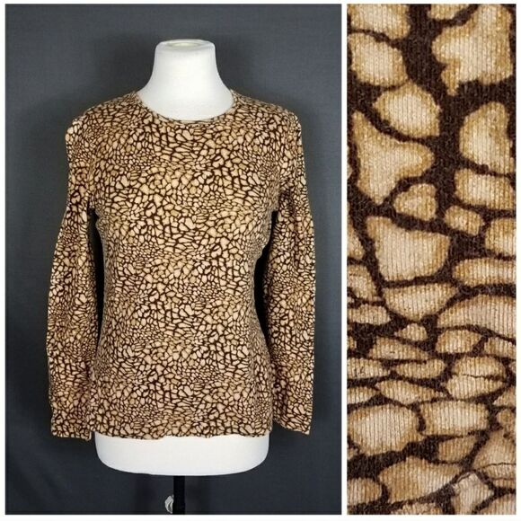Jones New York Tops - Very Pretty Jones New York Sport Animal Print Long Sleeved Top Sz L